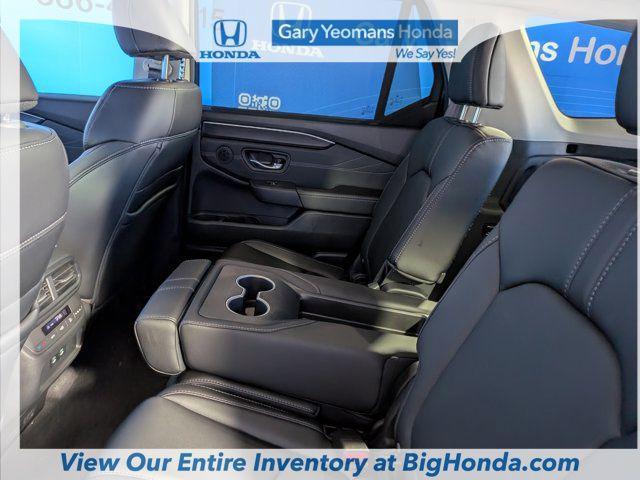 new 2026 Honda Pilot car, priced at $53,790