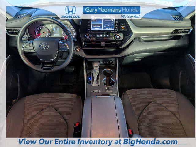 used 2020 Toyota Highlander car, priced at $23,559