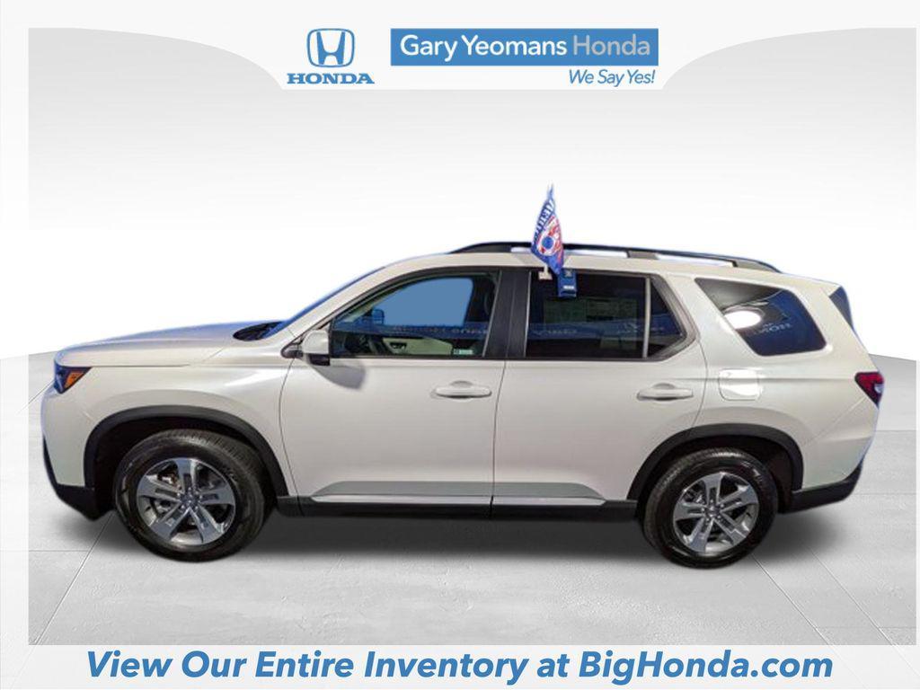 new 2026 Honda Pilot car, priced at $45,980