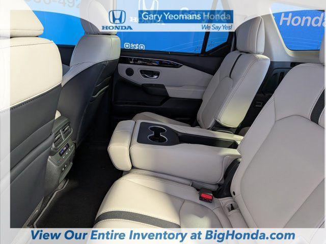 new 2026 Honda Pilot car, priced at $45,990
