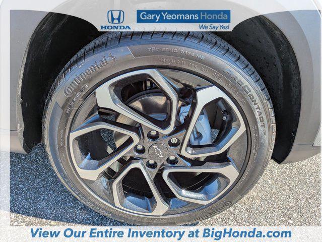 used 2025 Chevrolet Trax car, priced at $25,328