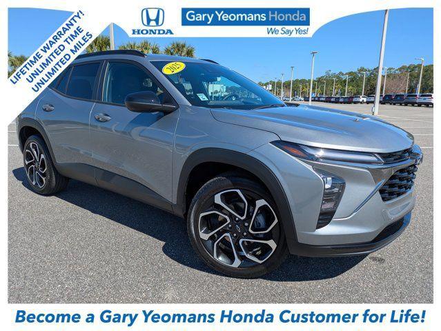 used 2025 Chevrolet Trax car, priced at $25,328