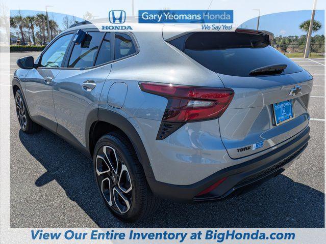 used 2025 Chevrolet Trax car, priced at $25,328