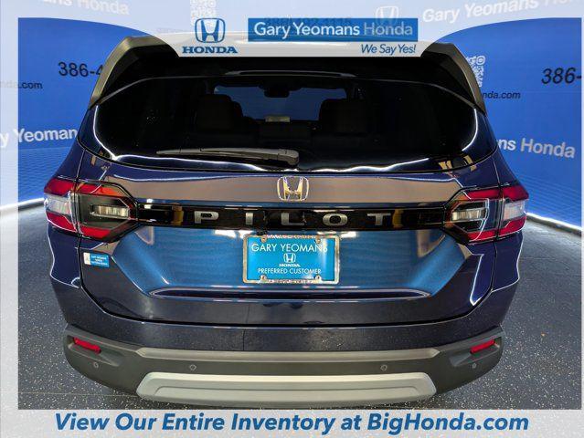new 2025 Honda Pilot car, priced at $45,725