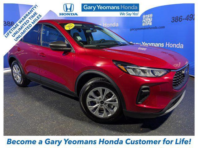 used 2025 Ford Escape car, priced at $24,890