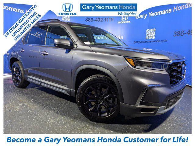 new 2025 Honda Pilot car, priced at $55,015