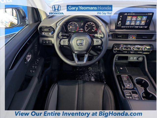 new 2025 Honda Pilot car, priced at $55,015