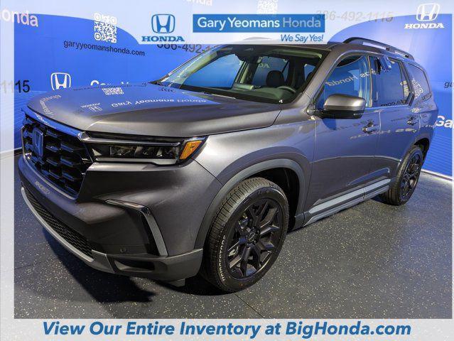 new 2025 Honda Pilot car, priced at $55,015