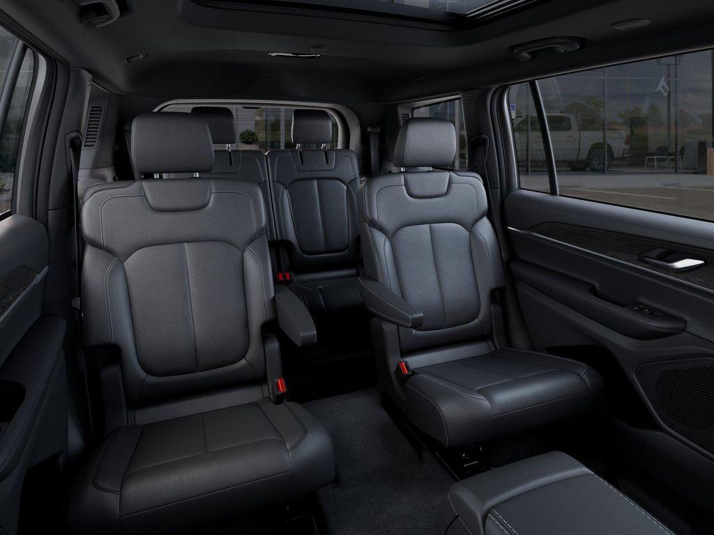 new 2025 Jeep Grand Cherokee L car, priced at $55,335