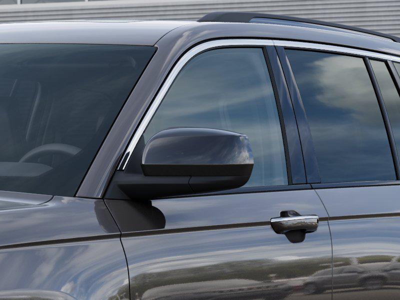 new 2025 Jeep Grand Cherokee car, priced at $44,170