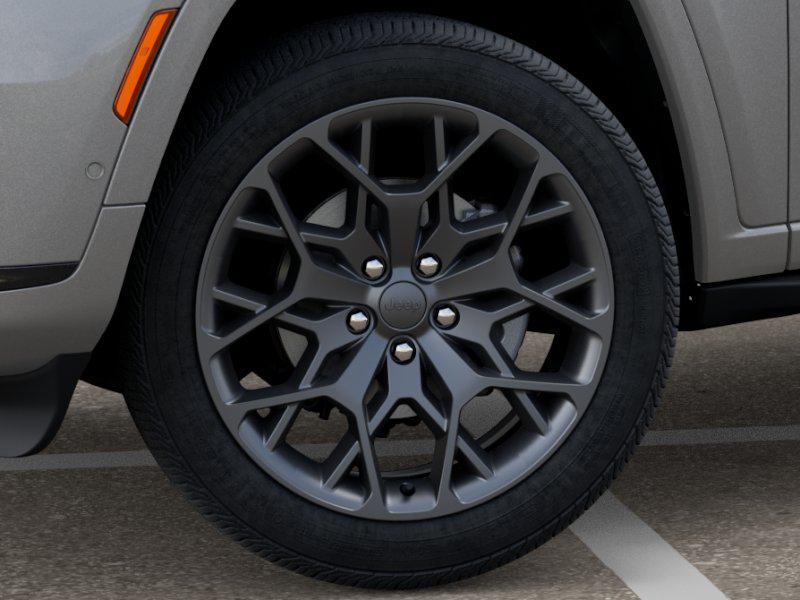 new 2025 Jeep Grand Cherokee L car, priced at $70,690