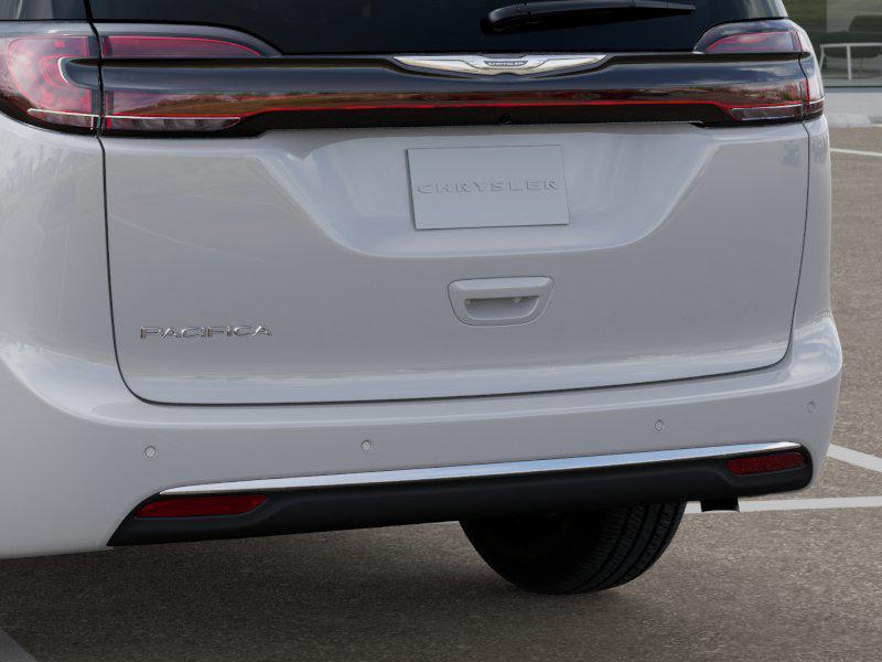 new 2026 Chrysler Pacifica car, priced at $46,335