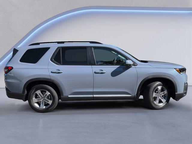 new 2026 Honda Pilot car, priced at $45,512