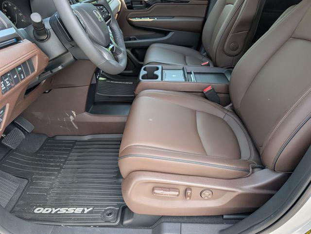 new 2026 Honda Odyssey car, priced at $50,344