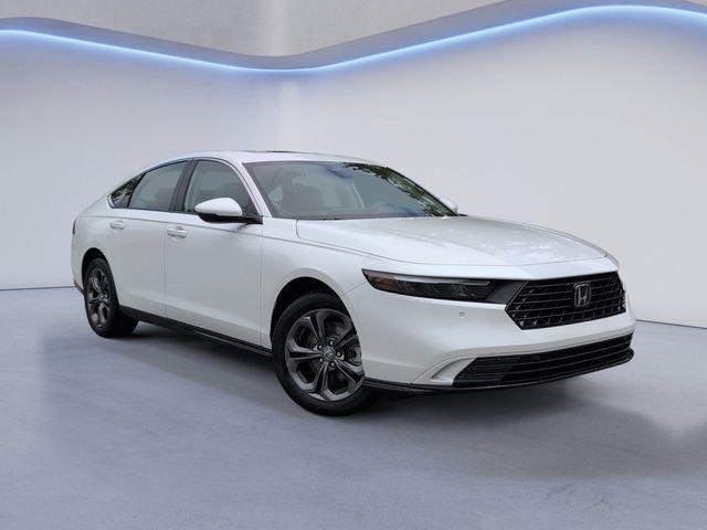 new 2026 Honda Accord Hybrid car, priced at $35,565