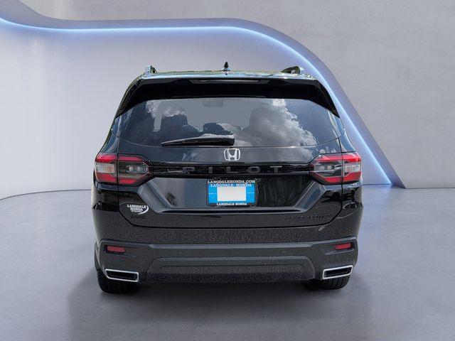 used 2025 Honda Pilot car, priced at $46,883