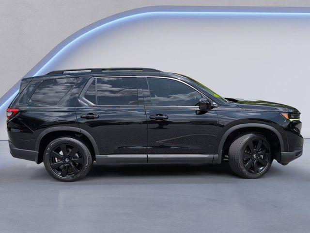used 2025 Honda Pilot car, priced at $46,883