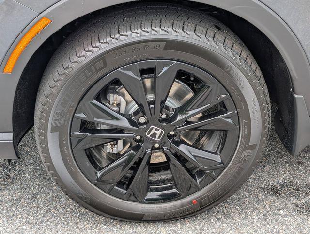 new 2026 Honda CR-V Hybrid car, priced at $42,268