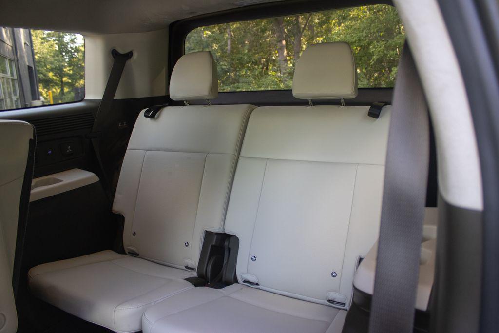 used 2024 Hyundai SANTA FE HEV car, priced at $43,900