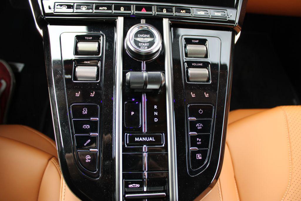 new 2026 Aston Martin Vantage car