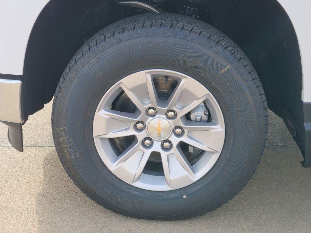 new 2026 Chevrolet Silverado 1500 car, priced at $43,619