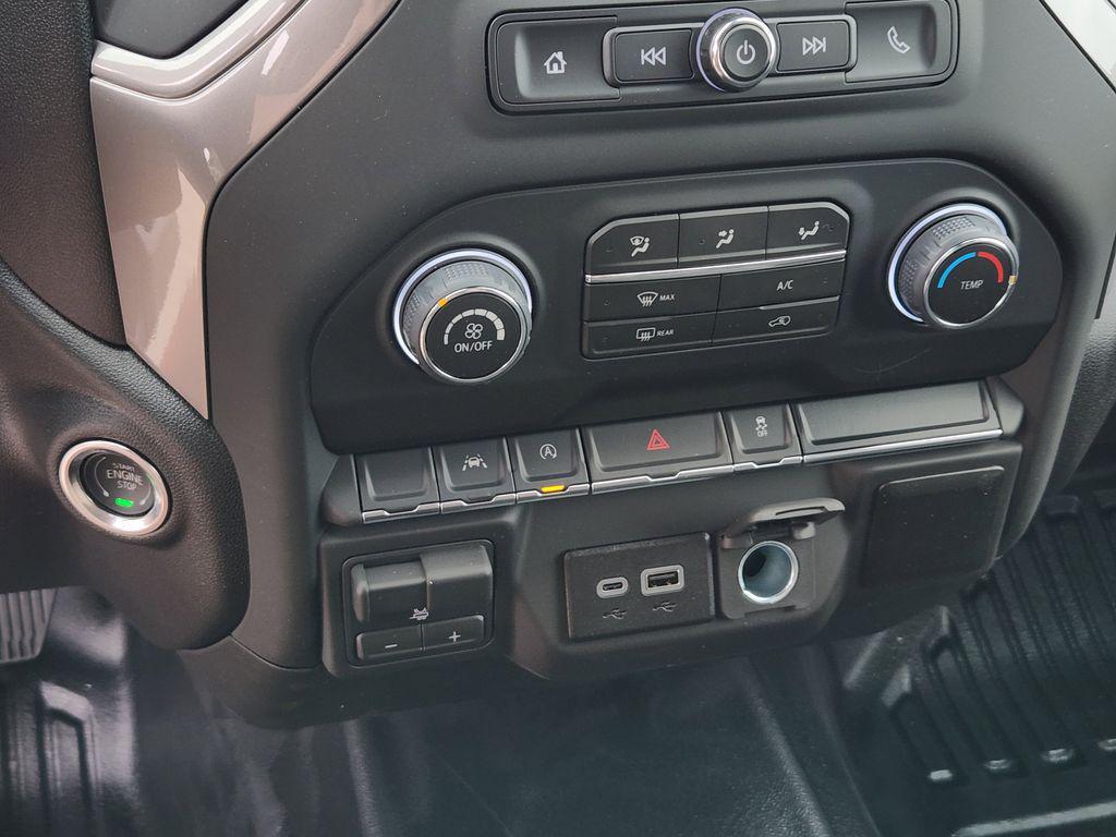 new 2026 Chevrolet Silverado 1500 car, priced at $43,619