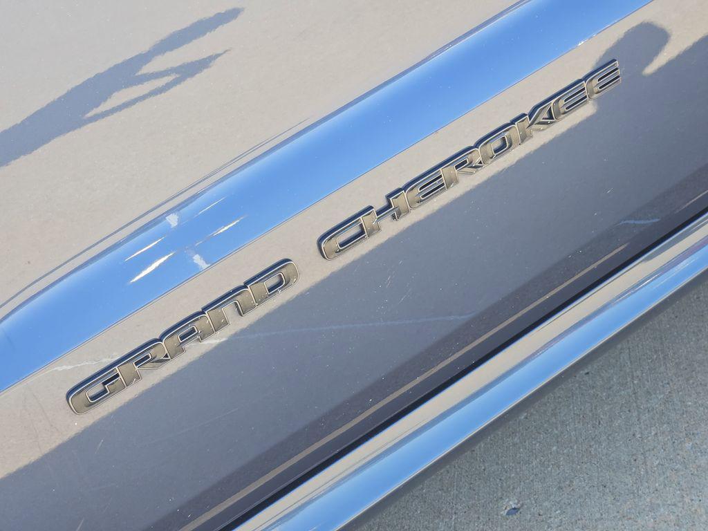 used 2021 Jeep Grand Cherokee car, priced at $24,525