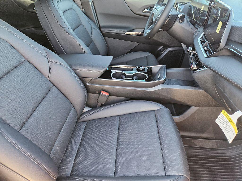 new 2026 Chevrolet Equinox car, priced at $29,504