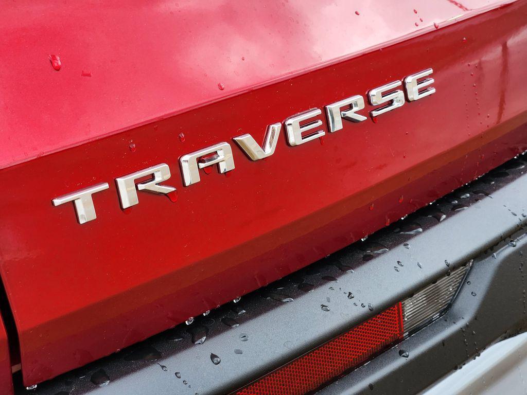 new 2026 Chevrolet Traverse car, priced at $43,774