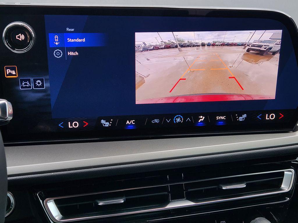 new 2026 Chevrolet Traverse car, priced at $43,774