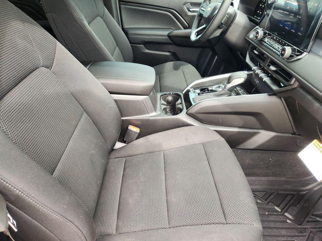 new 2026 Chevrolet Colorado car, priced at $39,385