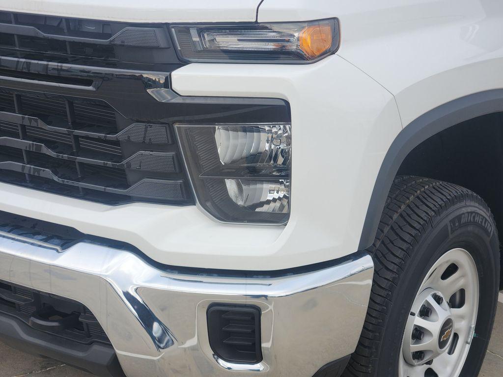 new 2024 Chevrolet Silverado 3500 car