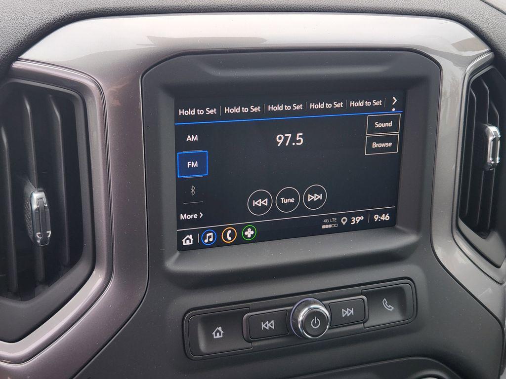 new 2024 Chevrolet Silverado 3500 car