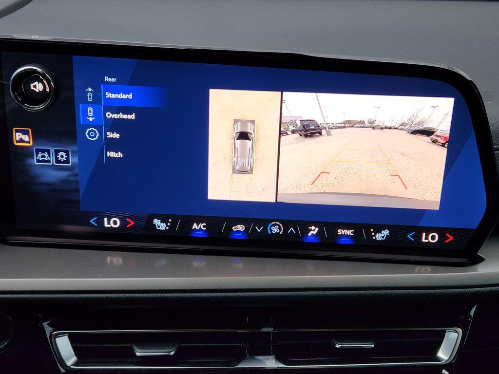 new 2026 Chevrolet Traverse car, priced at $46,766