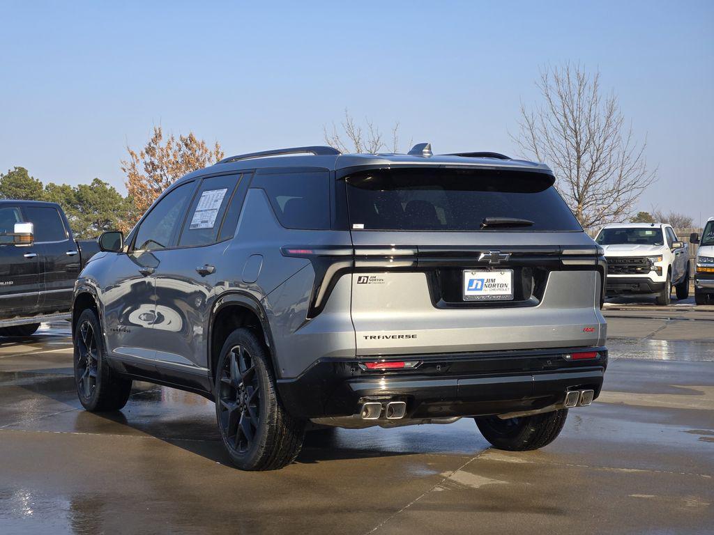 new 2026 Chevrolet Traverse car, priced at $53,817