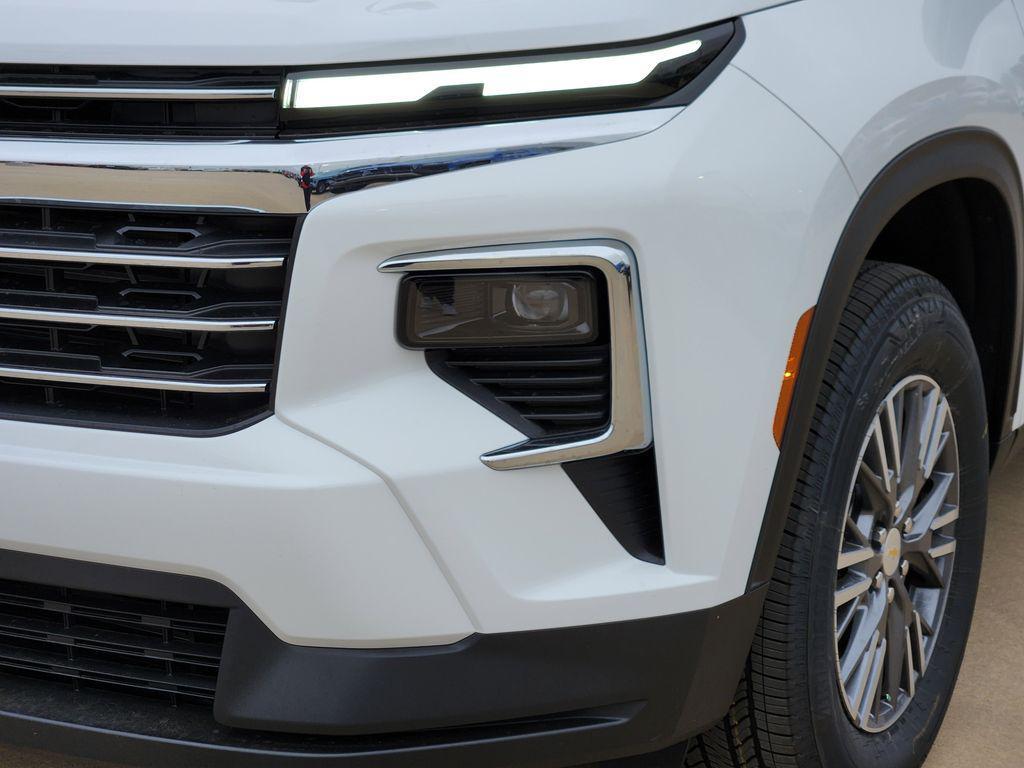new 2026 Chevrolet Traverse car, priced at $43,344