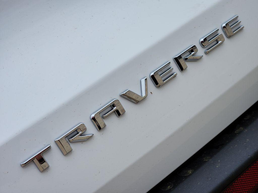 new 2026 Chevrolet Traverse car, priced at $43,344