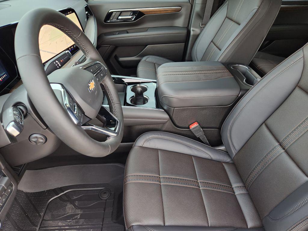 new 2026 Chevrolet Suburban car, priced at $91,993