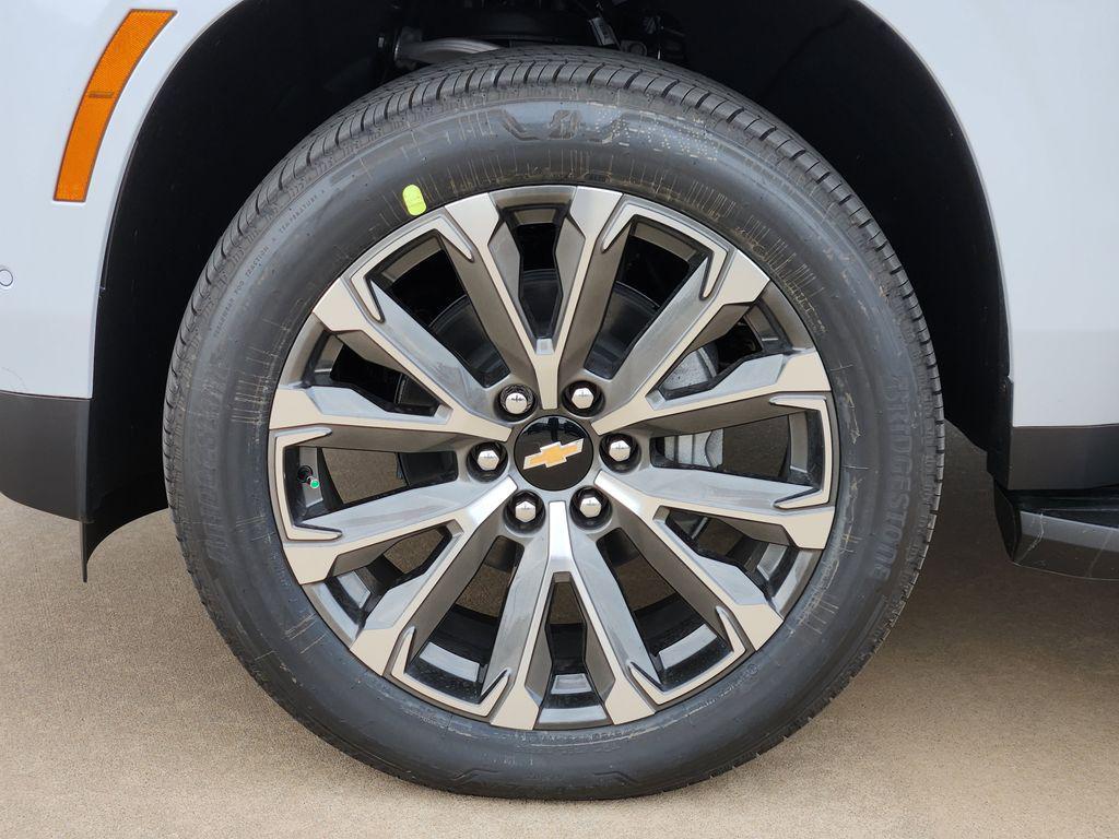 new 2026 Chevrolet Suburban car, priced at $91,993