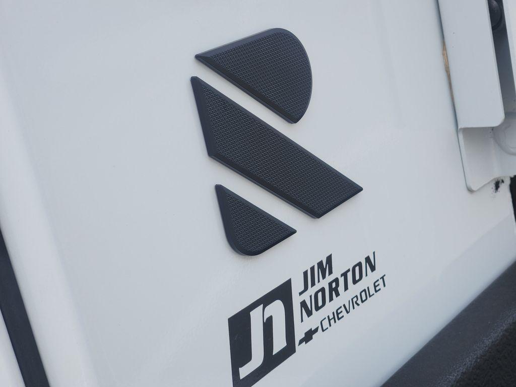 new 2024 Chevrolet Silverado 2500 car, priced at $62,392