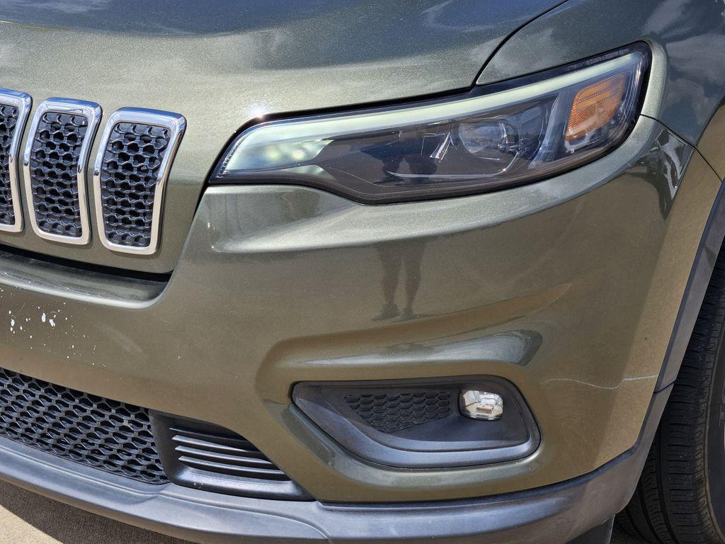 used 2019 Jeep Cherokee car, priced at $13,471