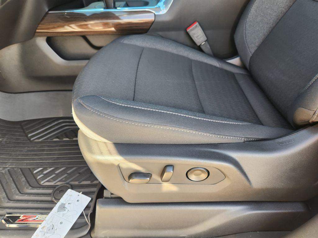 new 2026 Chevrolet Silverado 1500 car, priced at $51,940