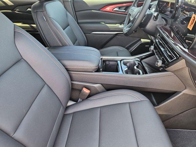 new 2026 Chevrolet Traverse car, priced at $48,670