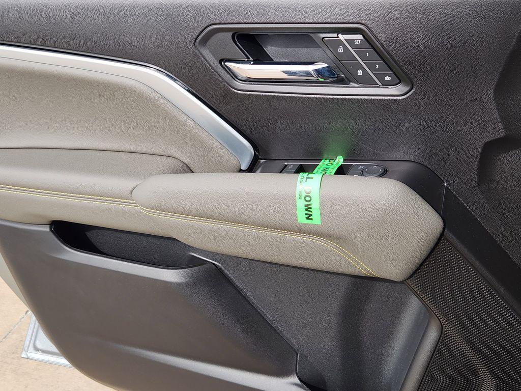 new 2026 Chevrolet Colorado car, priced at $54,507