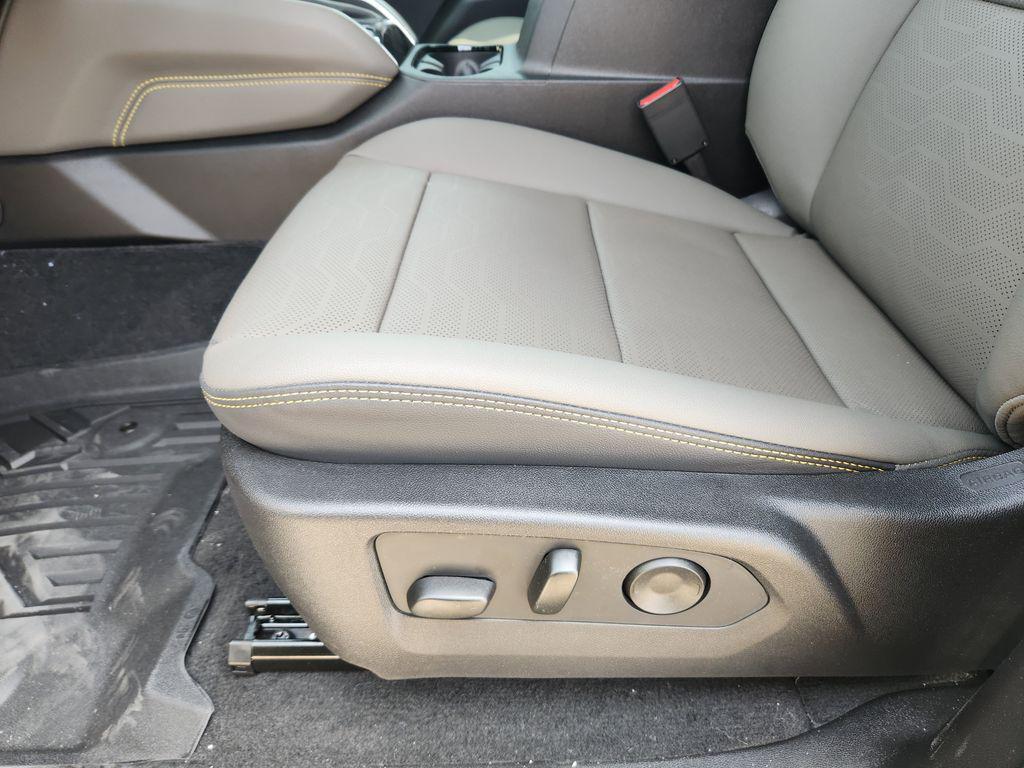 new 2026 Chevrolet Colorado car, priced at $54,507