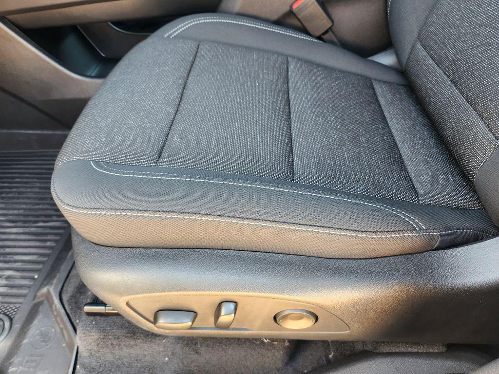 new 2026 Chevrolet Traverse car, priced at $42,208