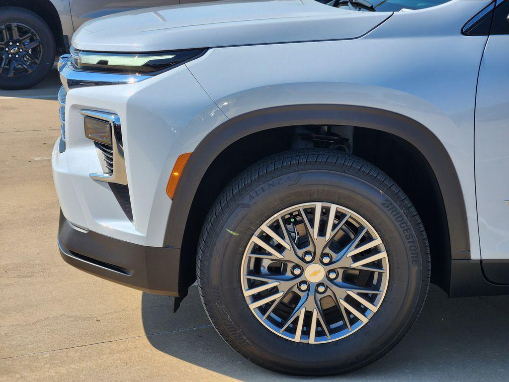 new 2026 Chevrolet Traverse car, priced at $42,208