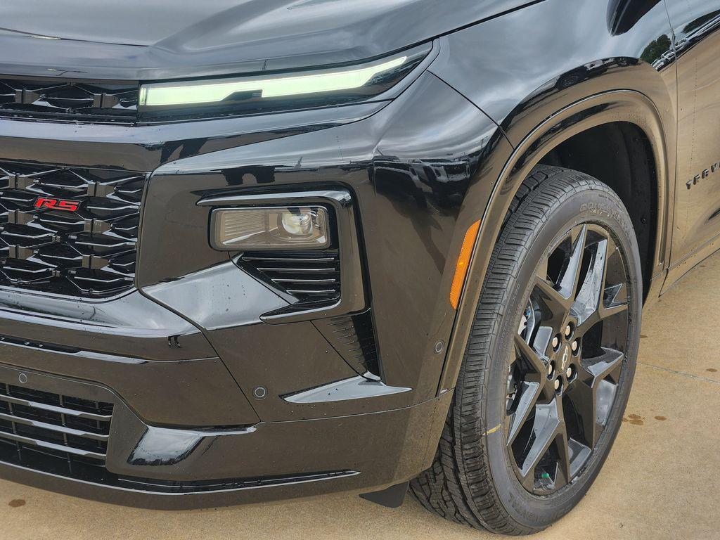 new 2026 Chevrolet Traverse car, priced at $56,581