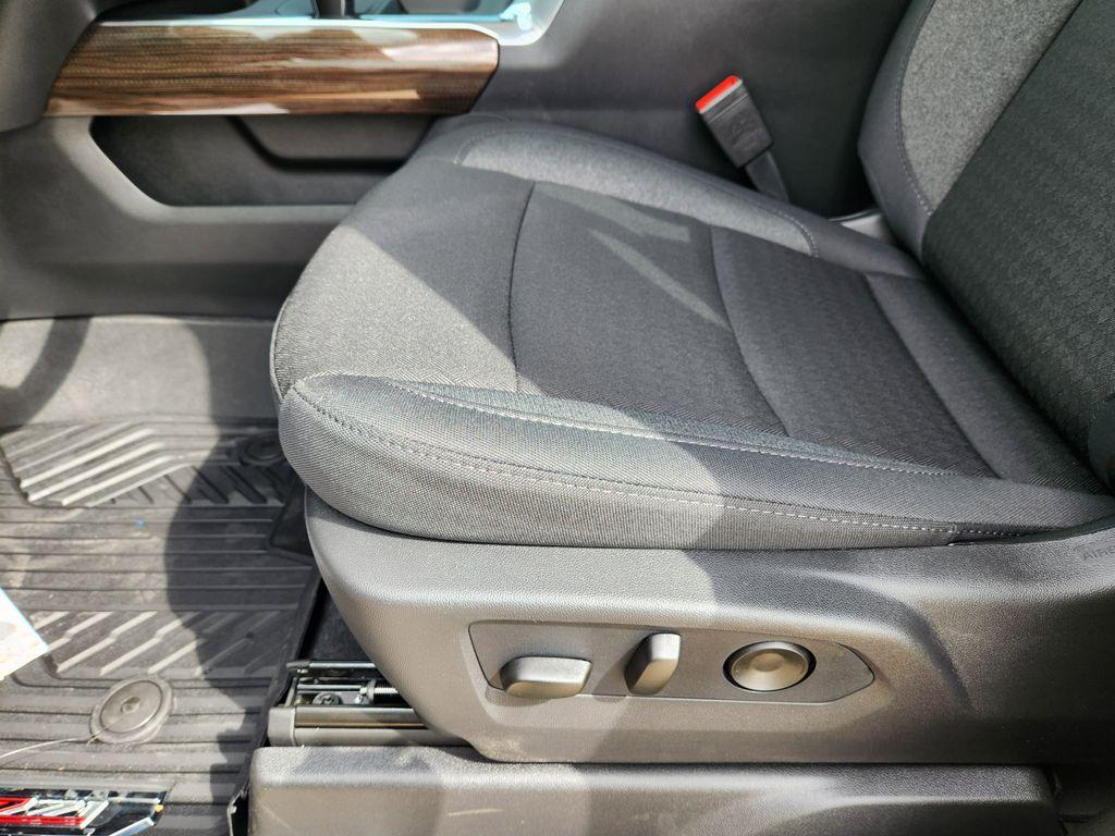 new 2026 Chevrolet Silverado 1500 car, priced at $51,631
