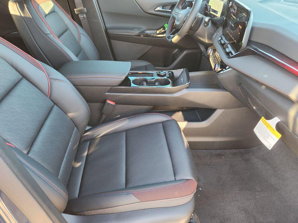 new 2026 Chevrolet Equinox car, priced at $32,171